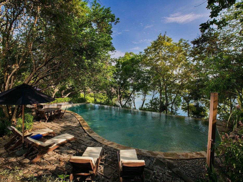 מלון Banyuwedang The Menjangan By Lifestyleretreats מראה חיצוני תמונה